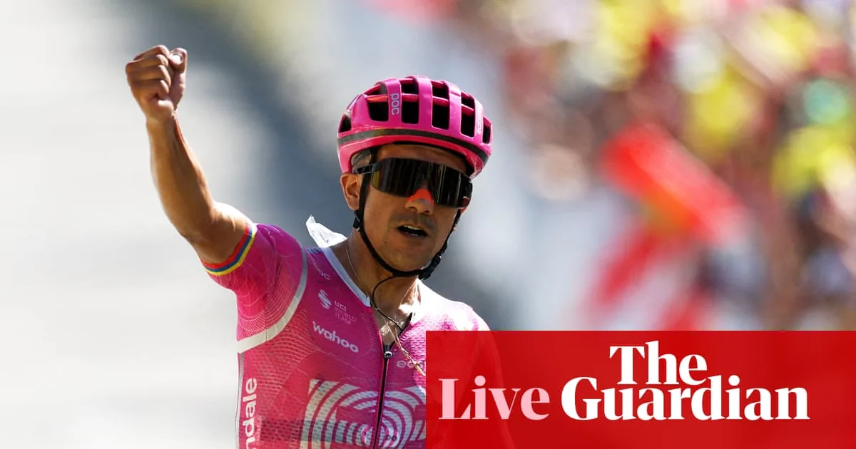 Carapaz wins stage 18 of the Tour, Pogacar keeps overall lead