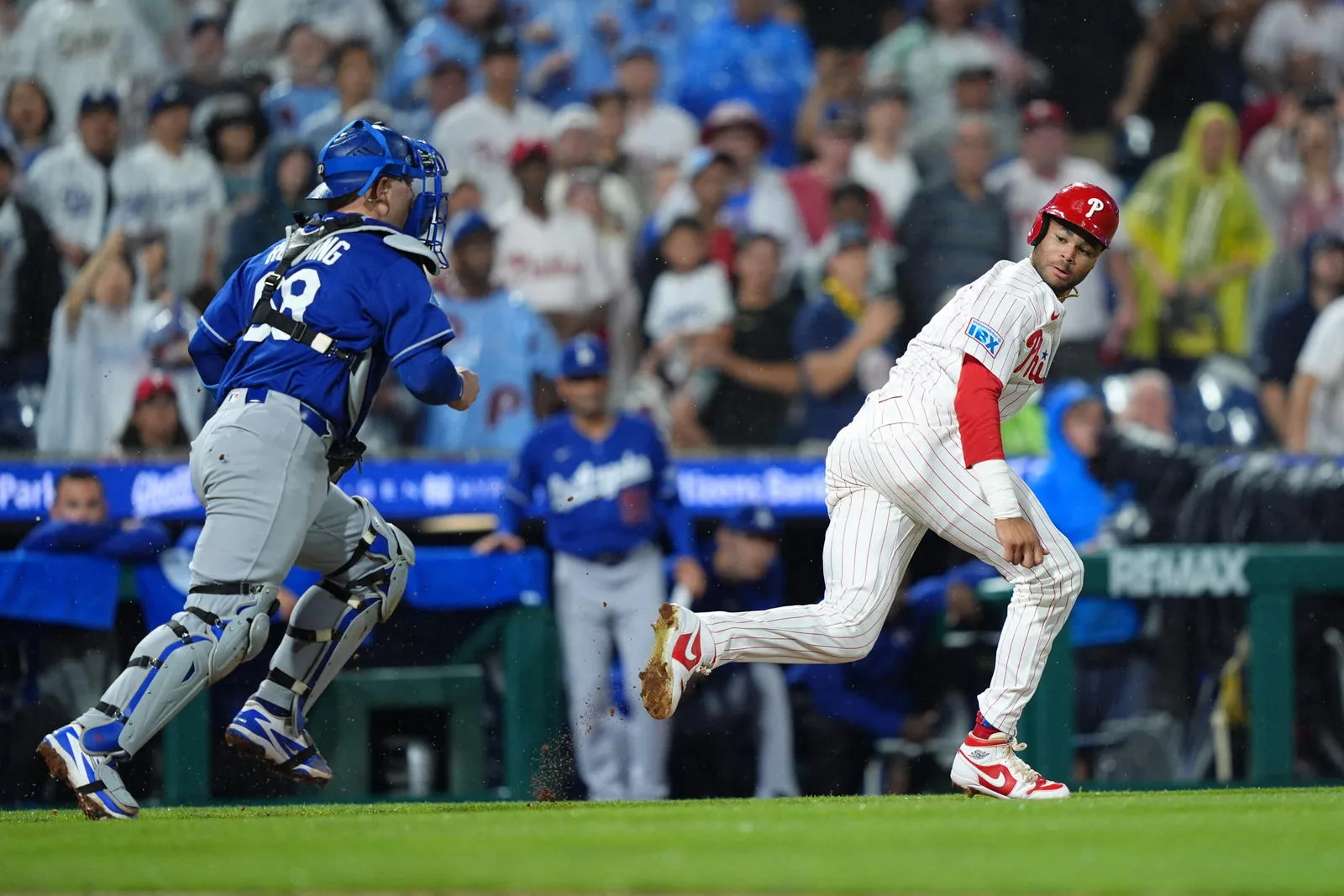 Phillies star JT Realmuto makes inexplicable base-running blunder to end the game, leaves manager dumbfounded